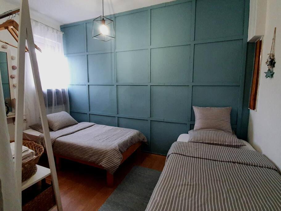X 6 People Apartament Tirana