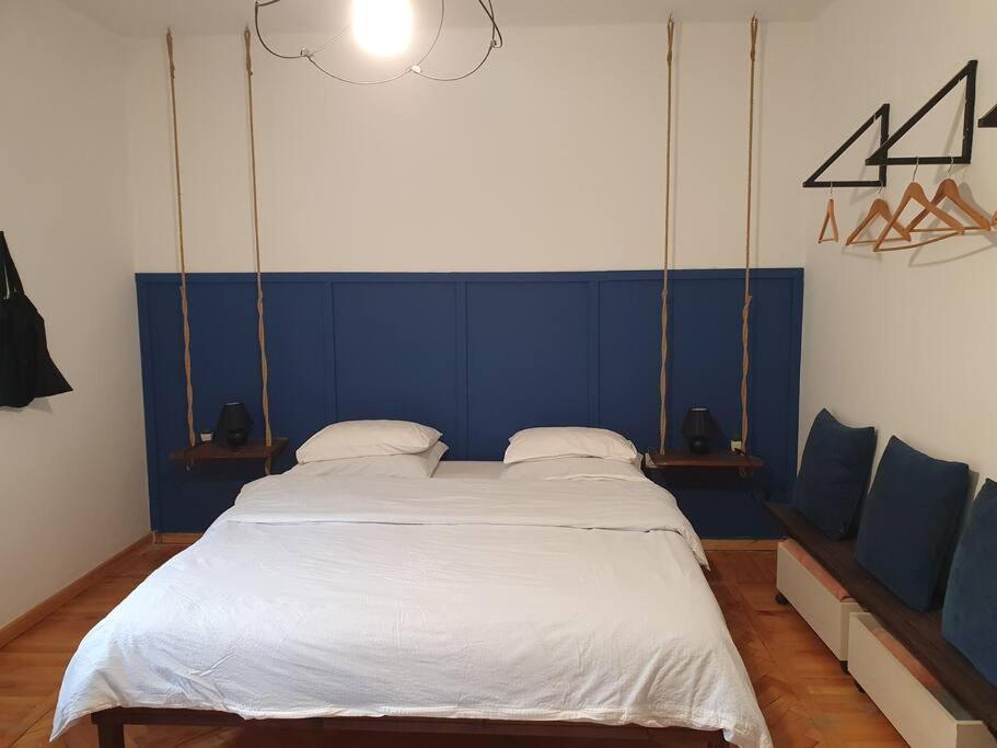 X 6 People Apartament Tirana