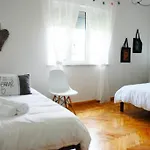 Love Tirana Apartment X 6 People