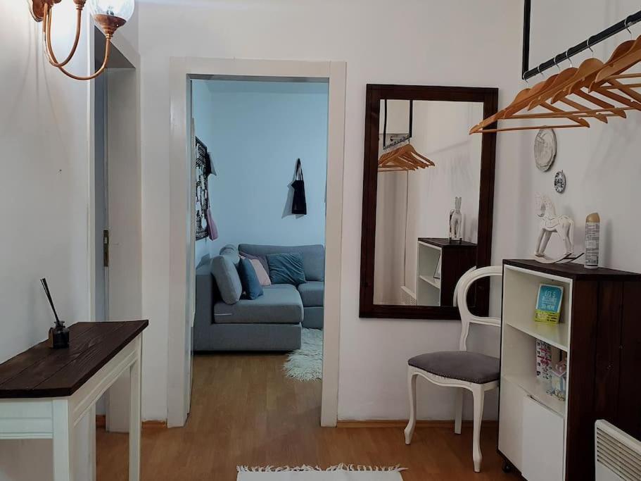 X 6 People Appartement Tirana