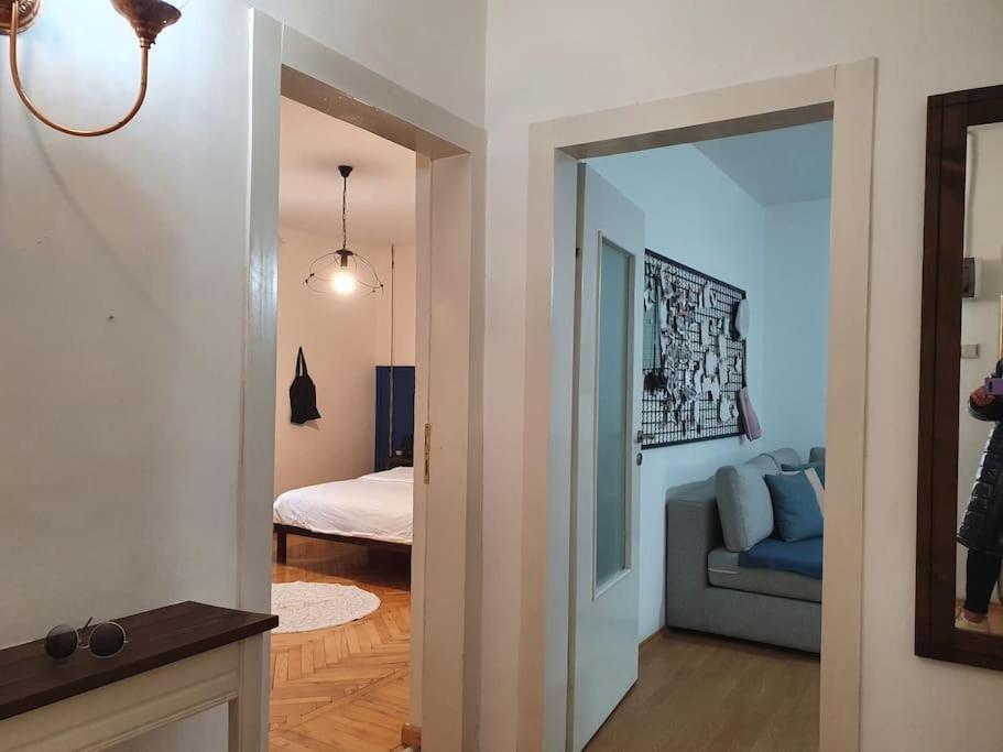 Appartement X 6 People Tirana